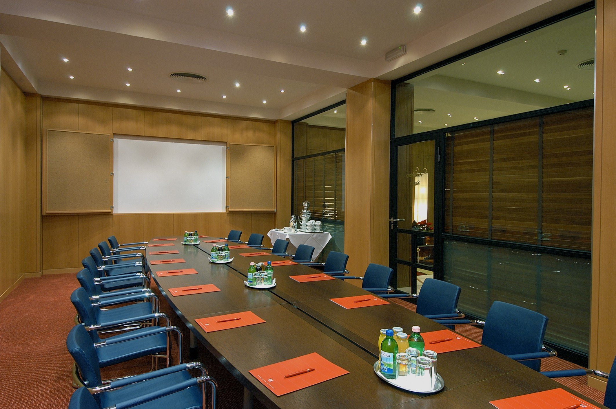 KK Hotel Opera 46/58