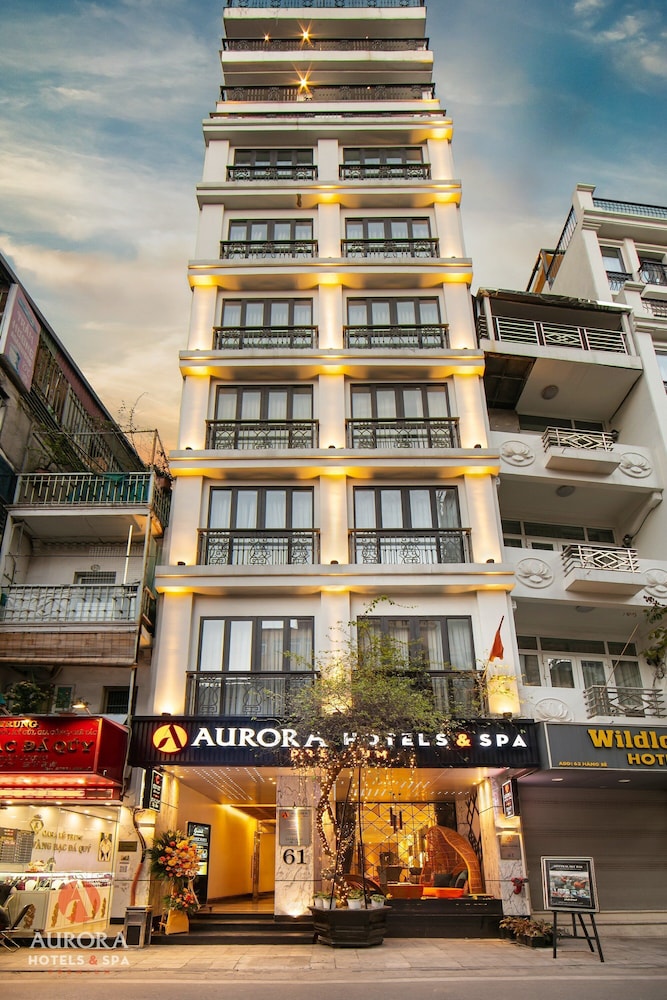 Aurora Premium Hotel and Spa (ex Delicacy Central Hotel and Spa) 1/48