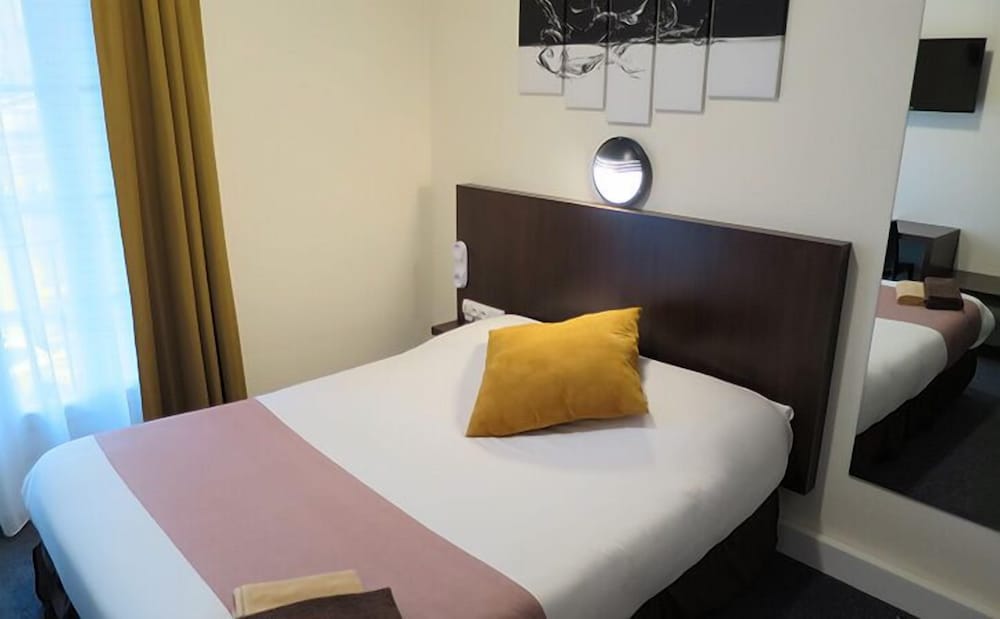 De La Paix Hotel 18/36