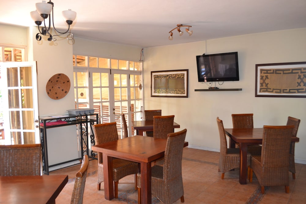 Sundown Guest House Maputo 37/50