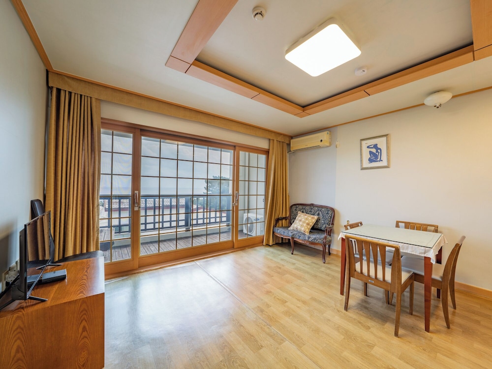 Fourseason Pension 33/50