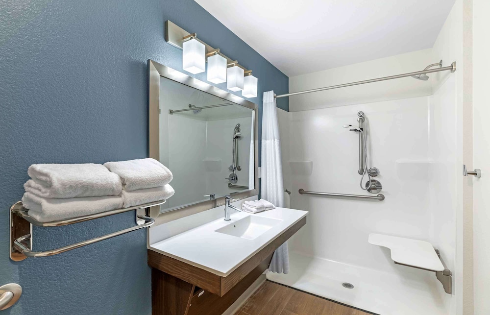 WoodSpring Suites Denver Centennial 39/43