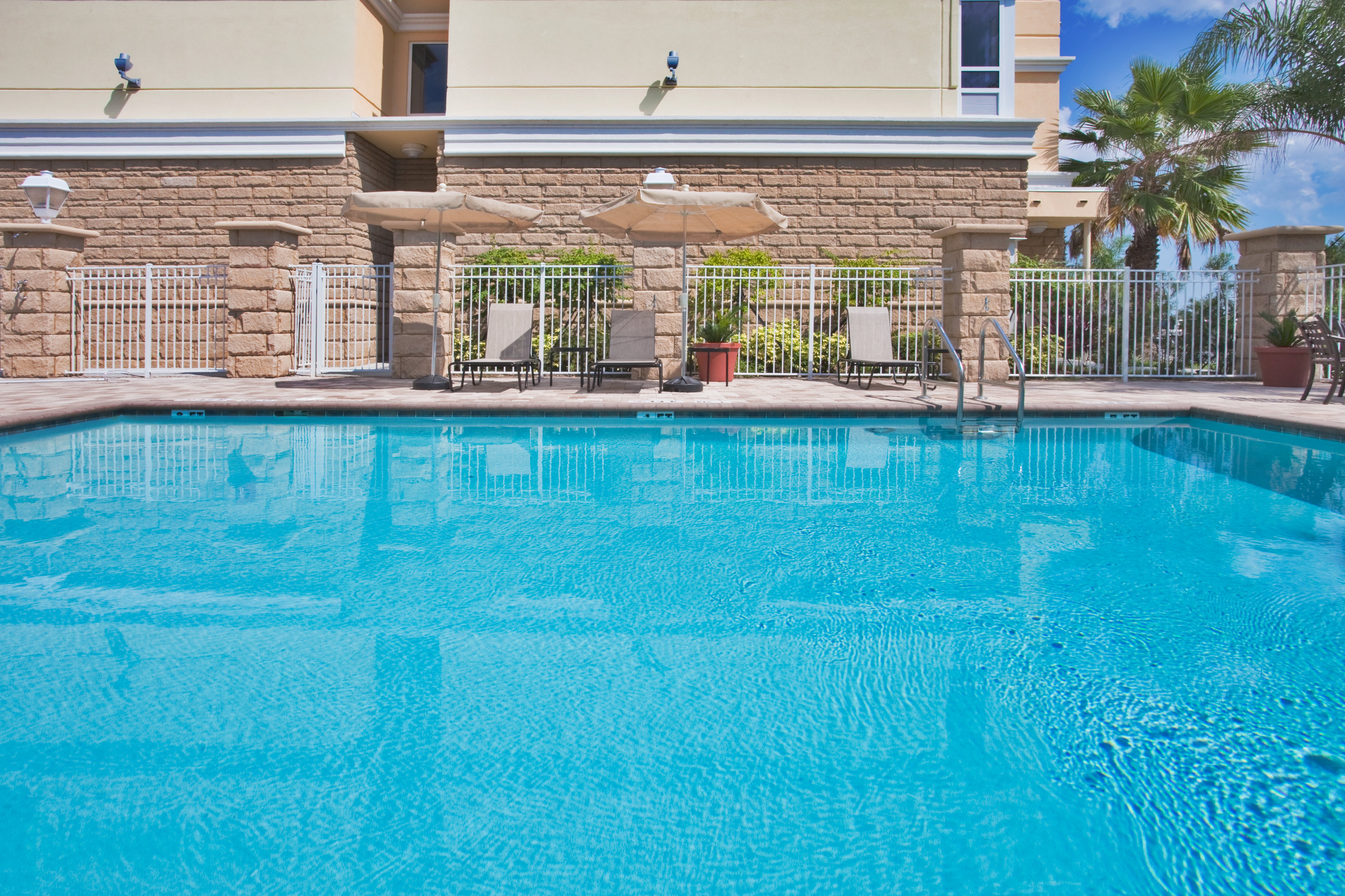 HOLIDAY INN DAYTONA BEACH LPGA BOULEVARD in DAYTONA BEACH - FL