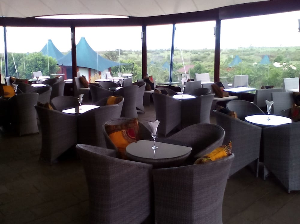 AA Lodge Masai Mara 35/50