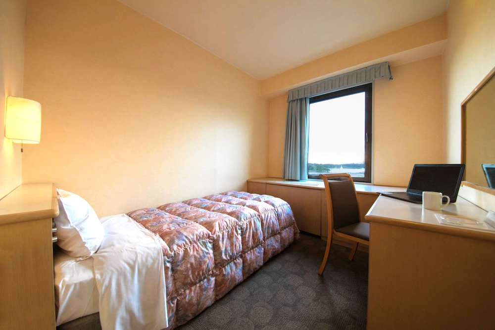 Mito Hotel Season 23/40