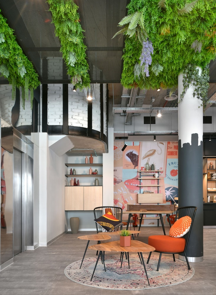 Ibis Madrid Getafe 69/84
