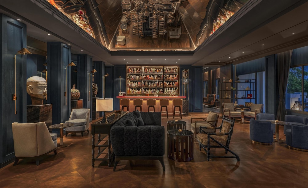 Kahavadi Chiang Rai, Curio Collection by Hilton 39/50