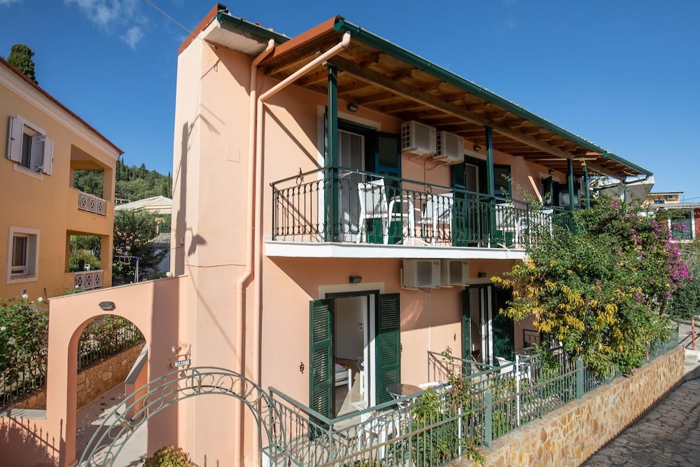 Bella Vista hotel & studios Corfu 3/72