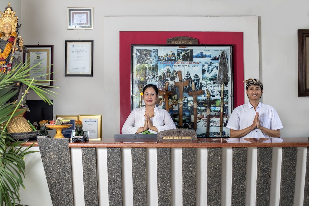 Legian Village Beach Resort 8/75