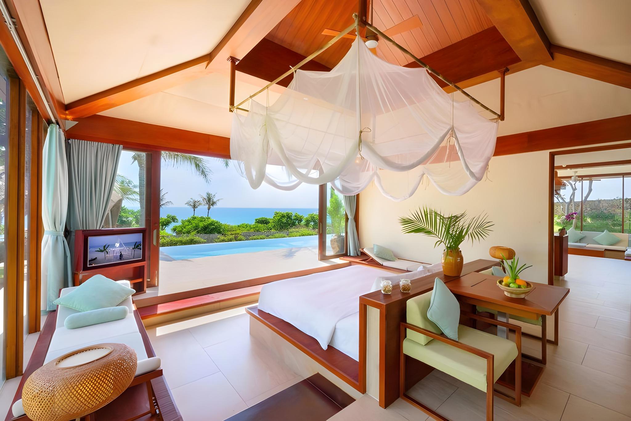 2 Bedrooms, Pool, Villa