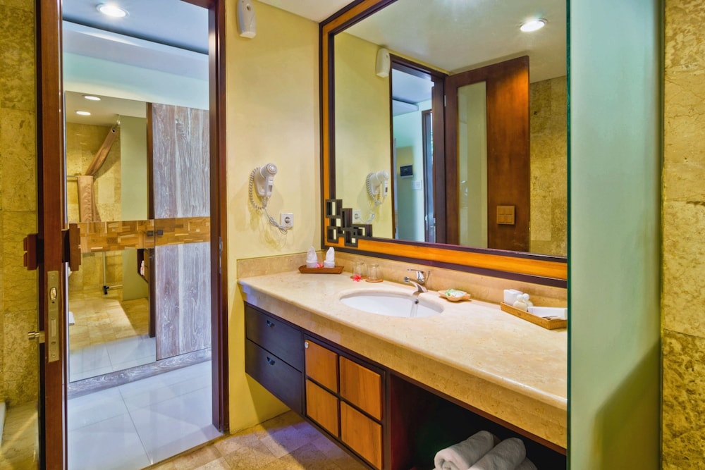 Labak River Hotel 29/71