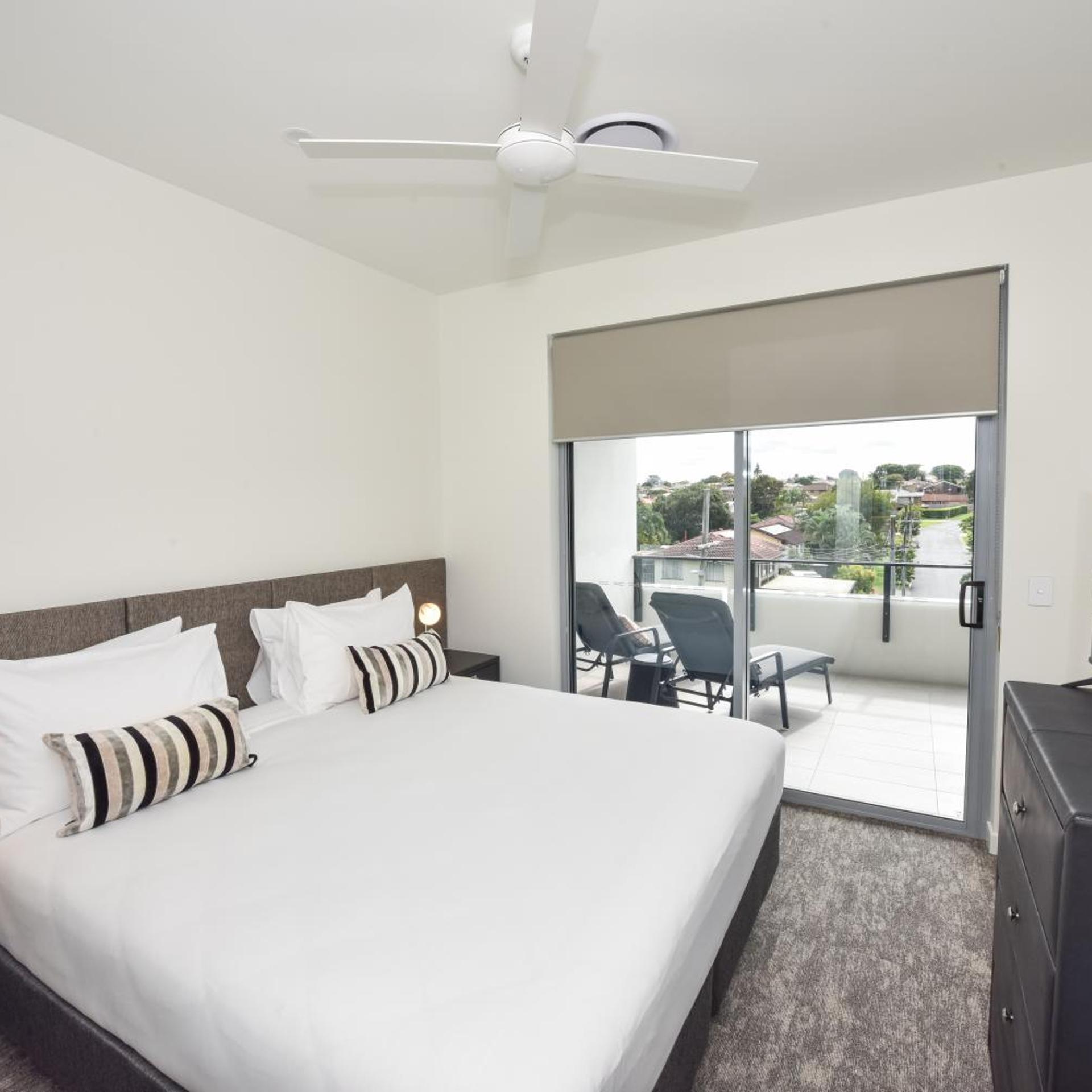 1 BEDROOM, EXECUTIVE, APARTMENT