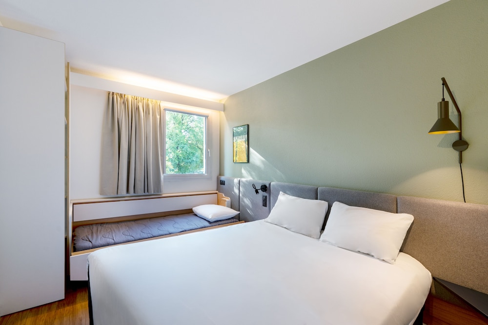Ibis Nancy Brabois 18/74