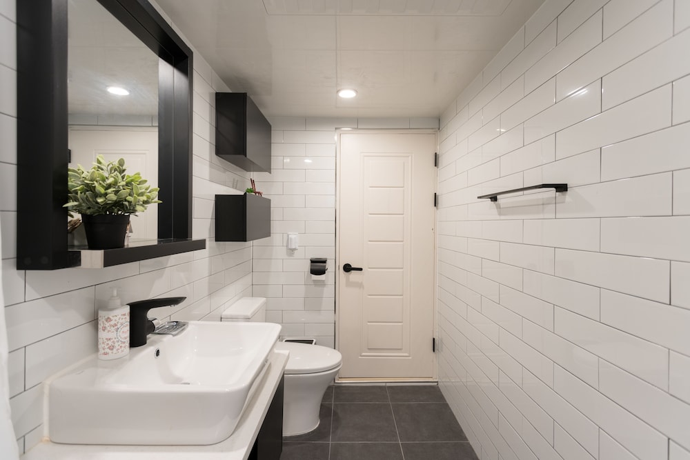 ROOM, QUADRUPLE, SHARED BATHROOM, BALCONY