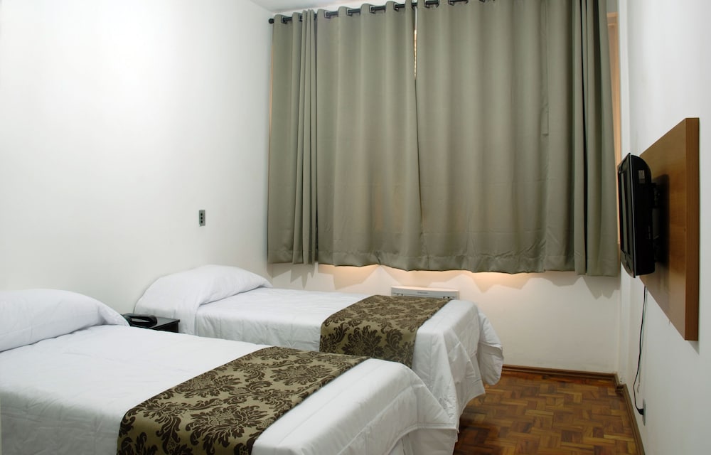 Turrance White Campinas Hotel 10/61