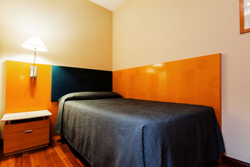 Hotel Villacarlos 15/30