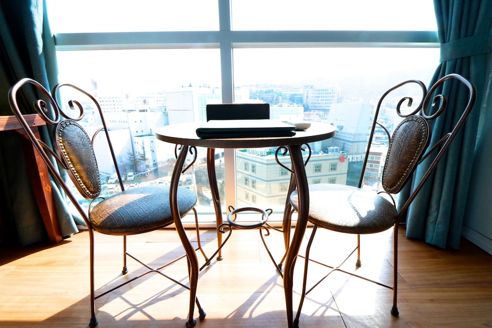 Myeongdong Merlin Hotel 39/65