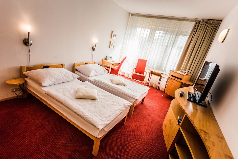 Hotel SET 40/68