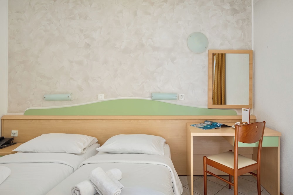 Hotel Narcis - Maslinica Hotels and Resorts 48/48