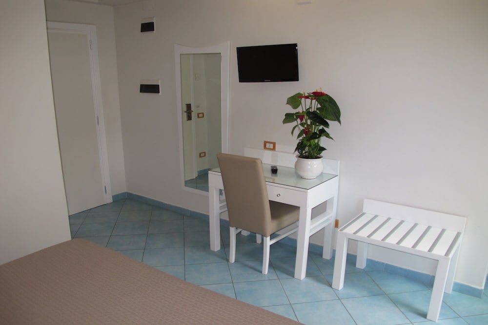 Hotel Club Sorrento 32/50