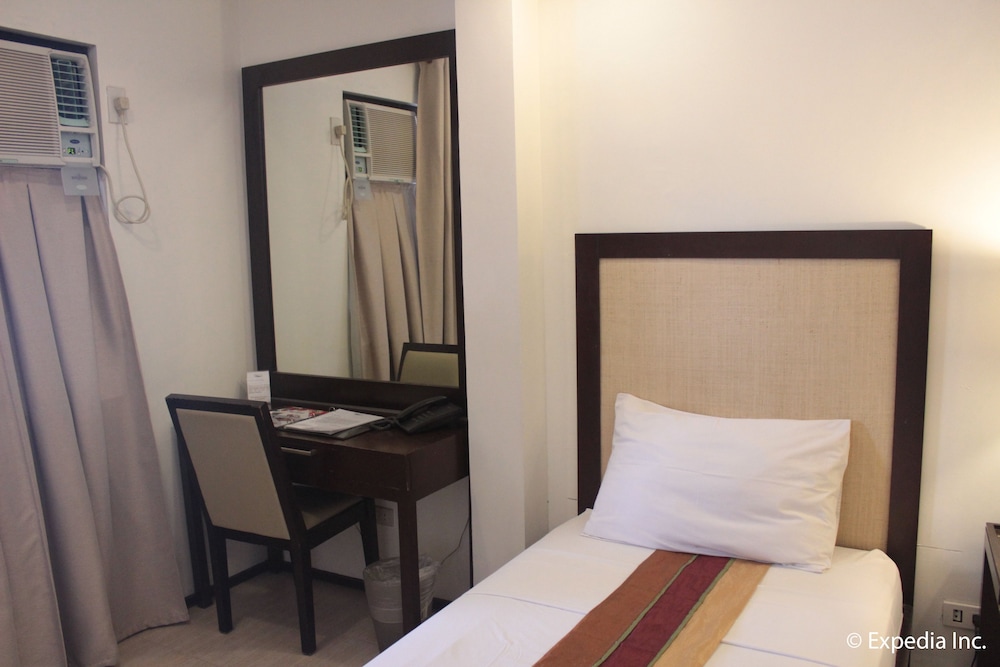 Subic Grand Seas Resort 9/33