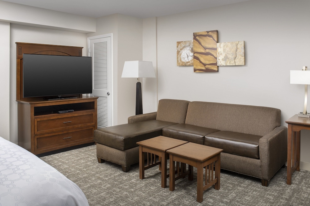 STAYBRIDGE SUITES COLUMBIA 49/78