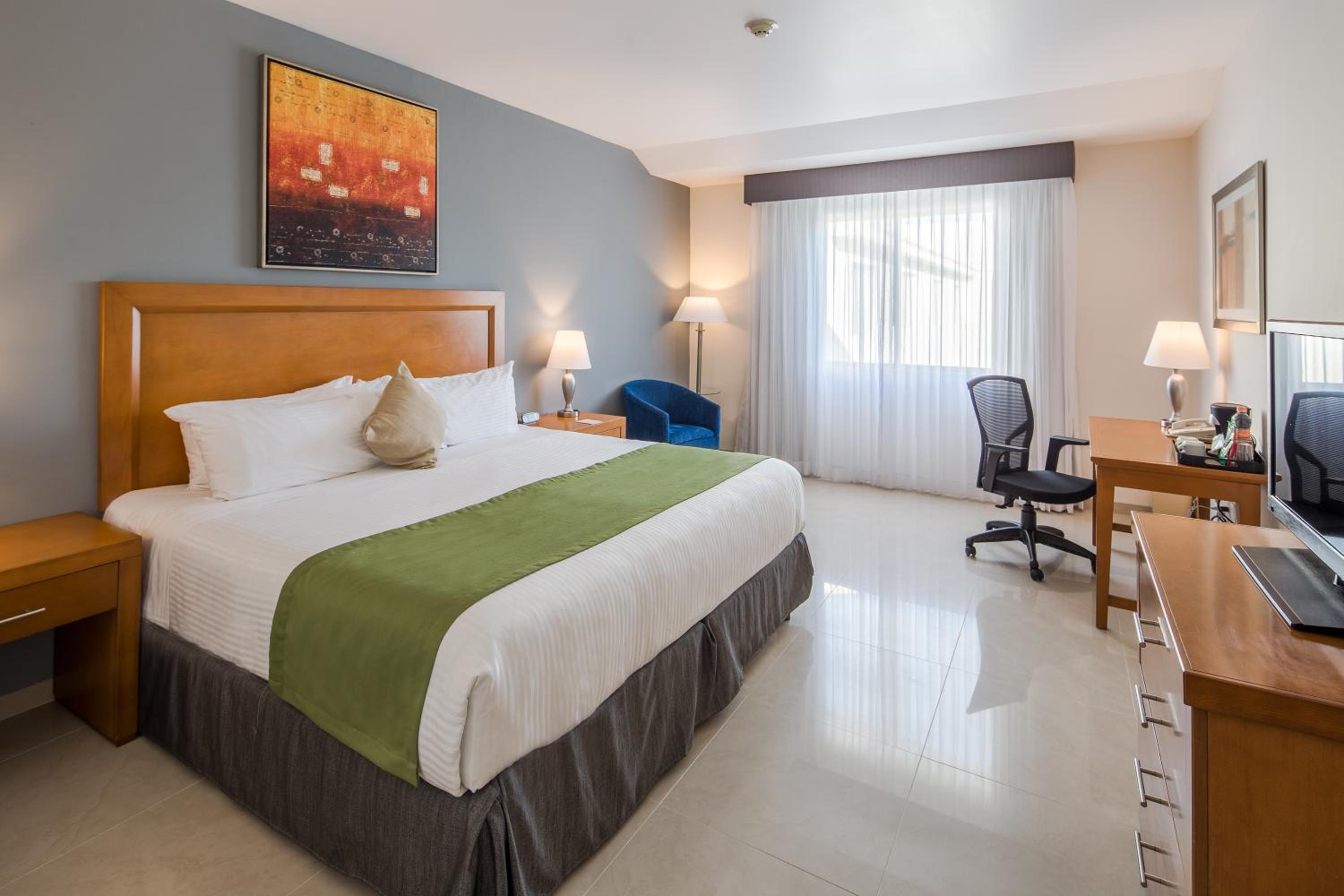 Superior, Studio, Suite, King Bed