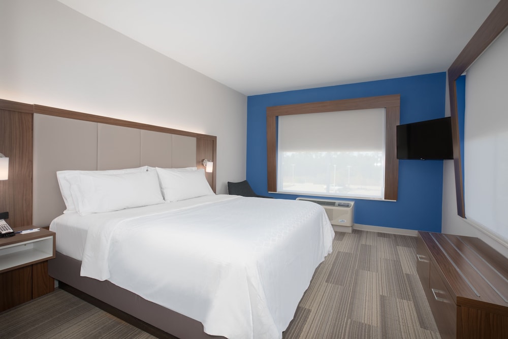 Holiday Inn Express Slidell 15/73