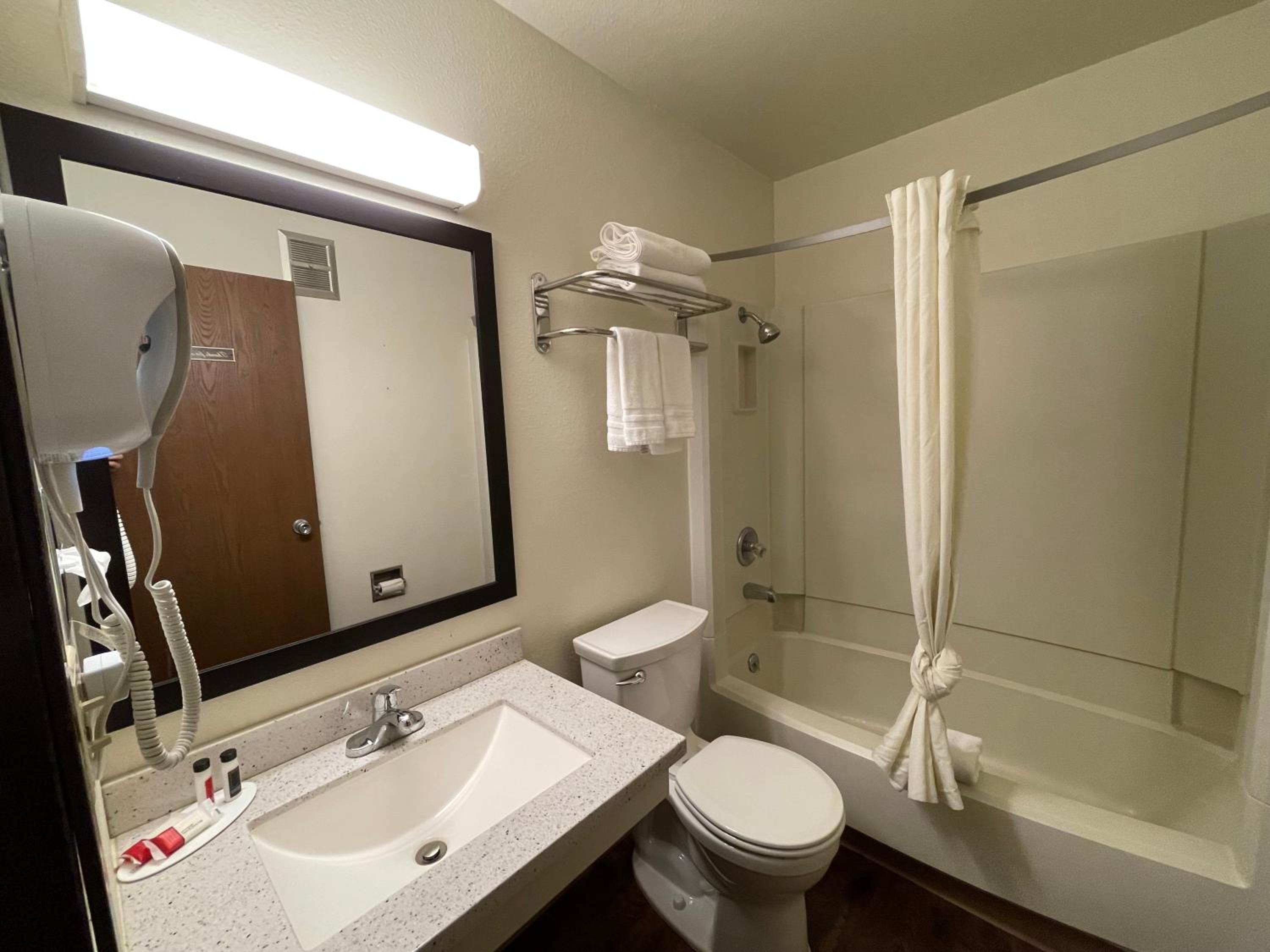 Studio 1 Hotel and Extended Stay Missoula 37/38