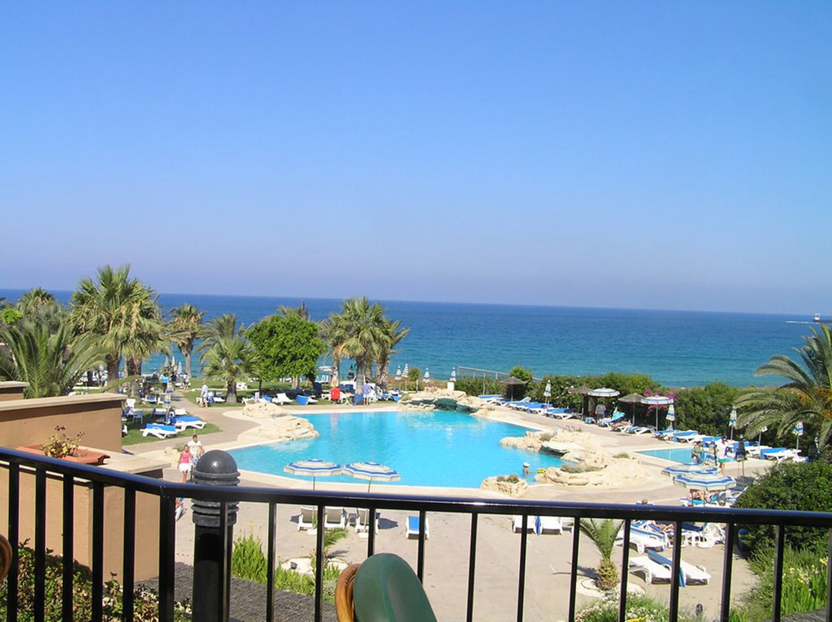 Venus Beach Hotel 54/57