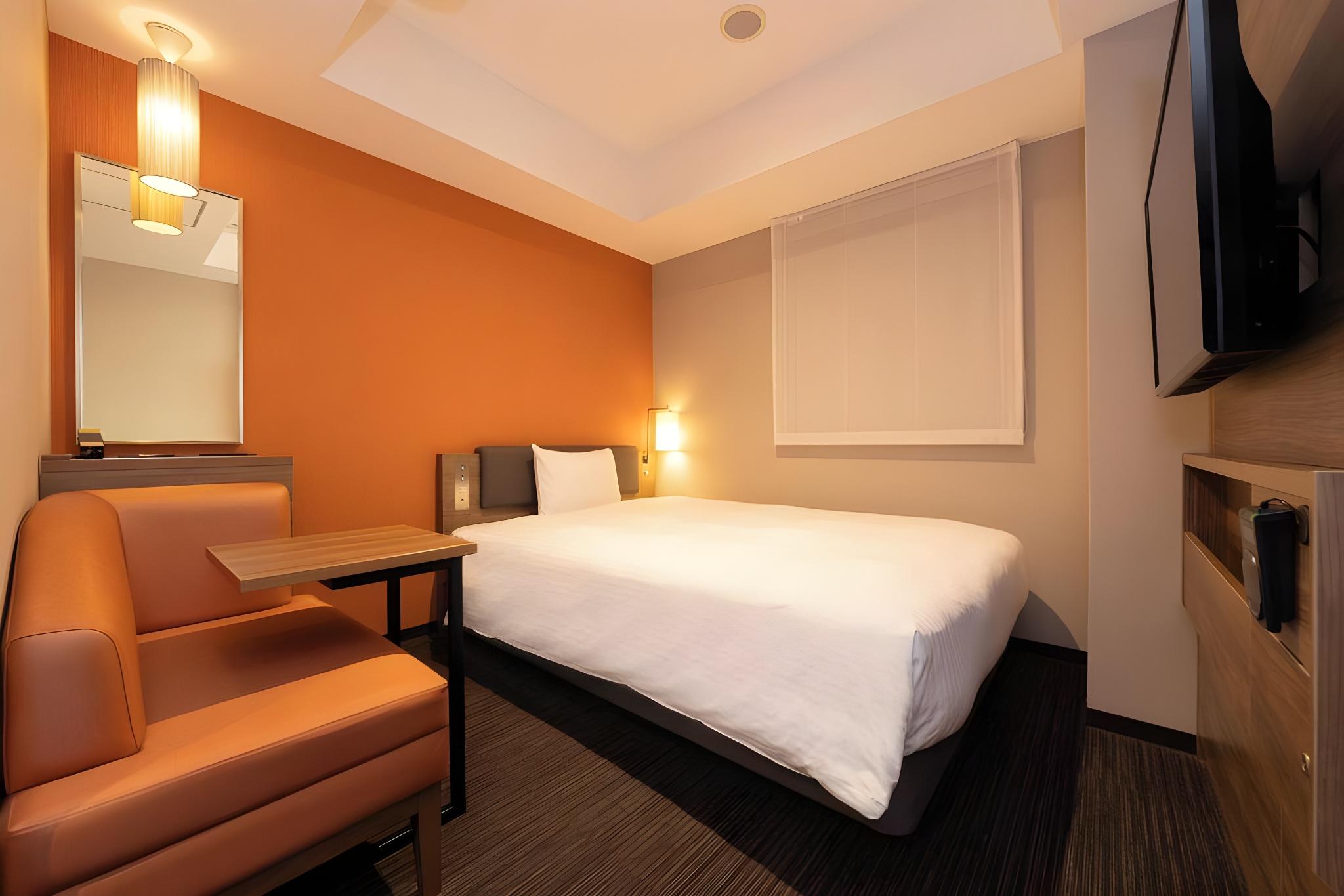 Semi Room, Type B, Standard, Semi Double Bed, Smoking