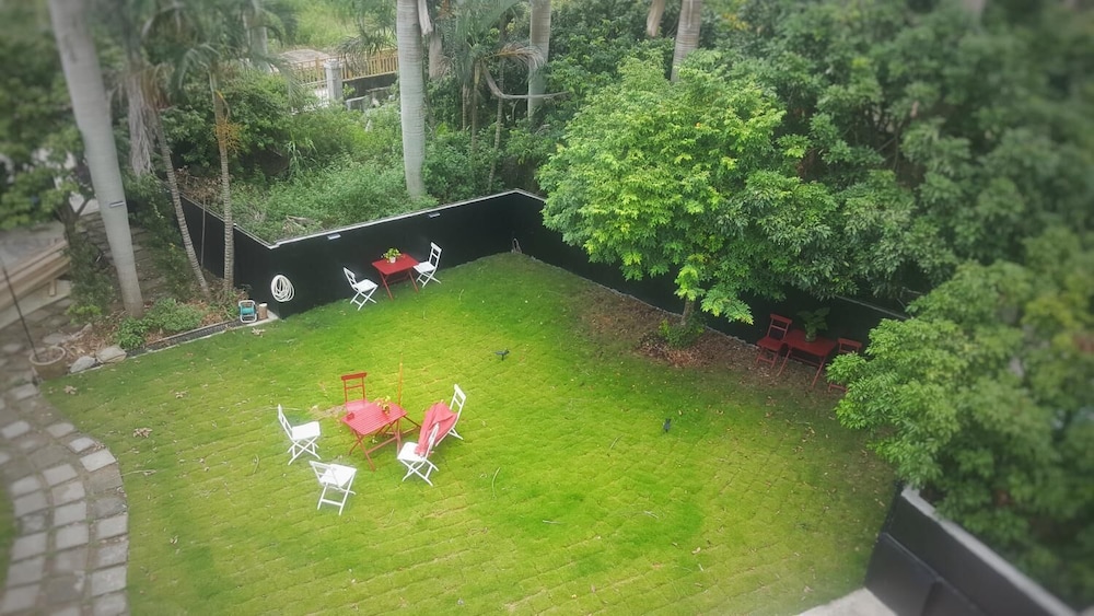 Houselet Hostel 31/40