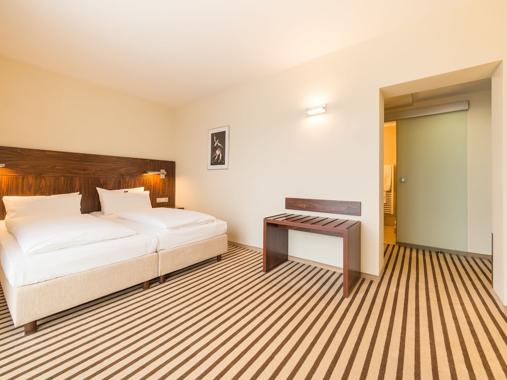 Hotel an der Oper 9/50