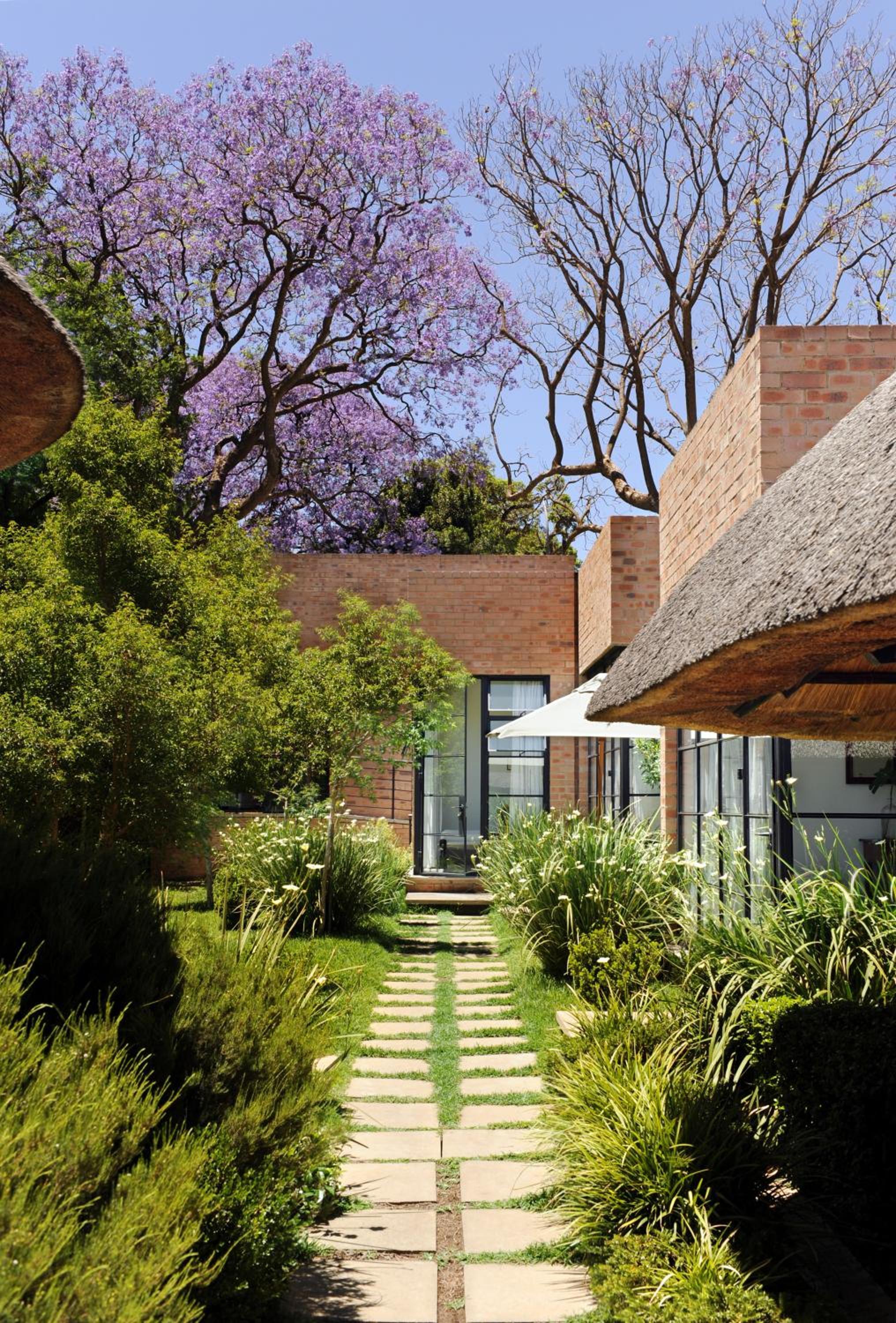 Satyagraha House 27/29