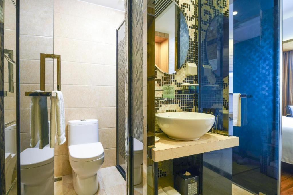 Gondola Taikoo Hotel 46/48