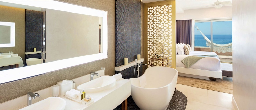 Garza Blanca Resort Spa Los Cabos 84/85