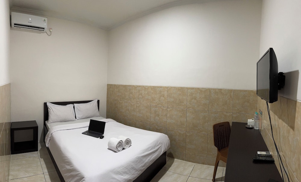 Rahayu Hotel Cirebon 25/60