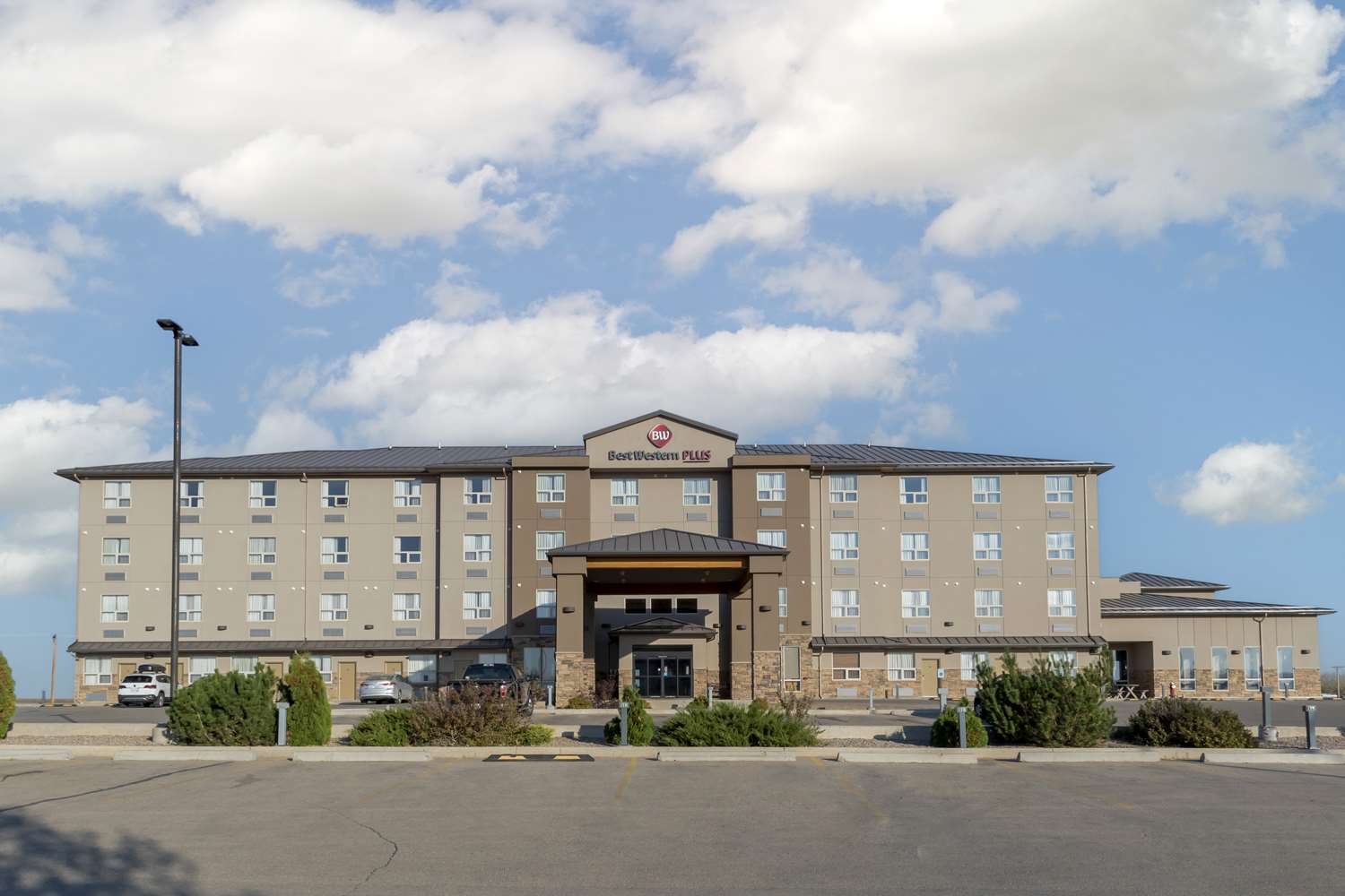 Best Western Plus Moose Jaw 3/25