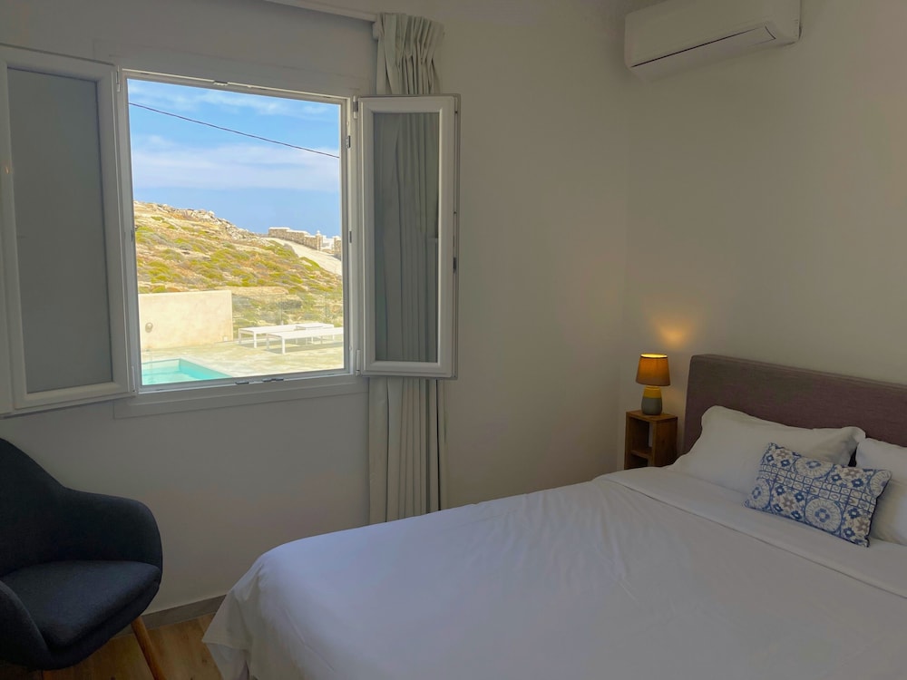Apartment, 1 Double and 1 Single Bed, Pool and Sea View, Sofa