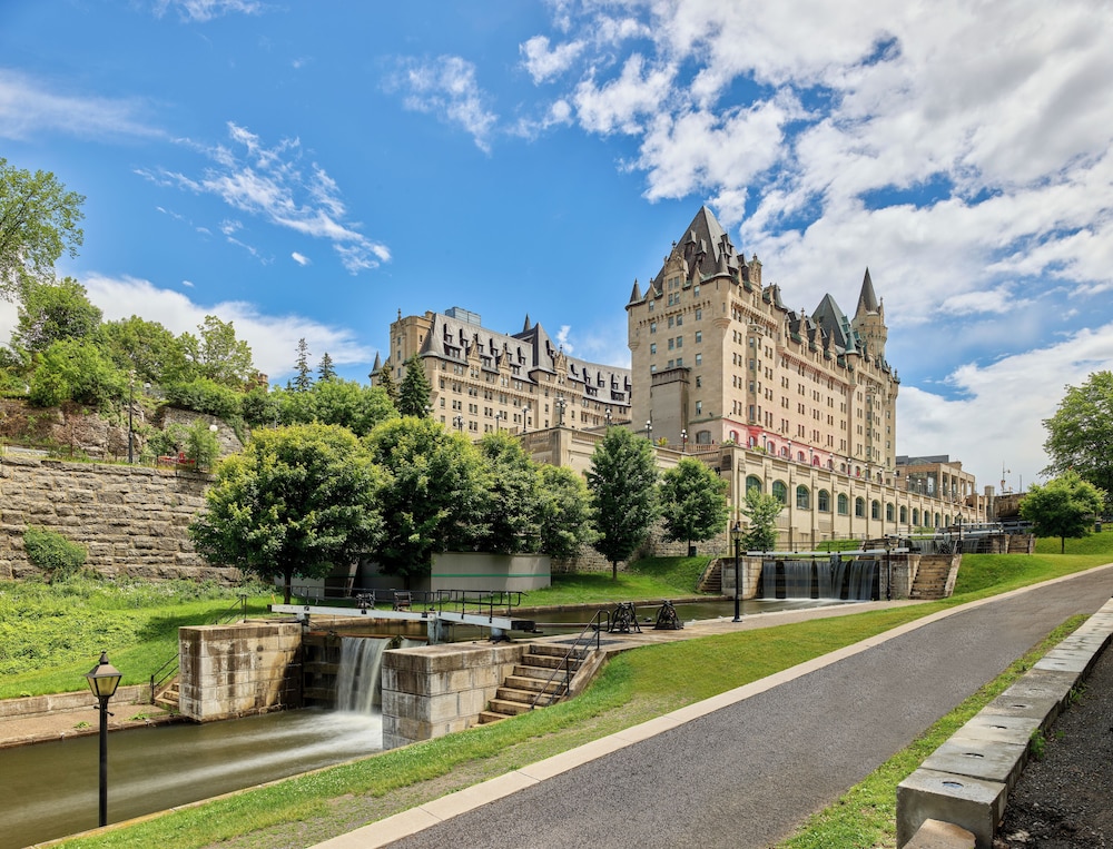 Fairmont Chateau Laurier Gold Experience 21/24