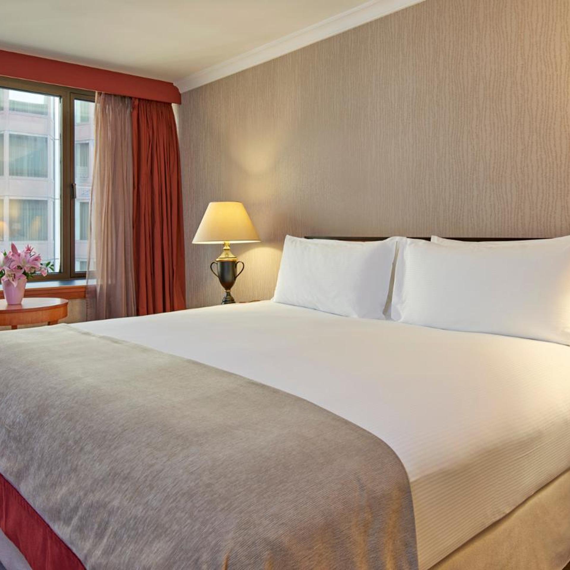 Grand, Castle, Suite, King Bed, River View