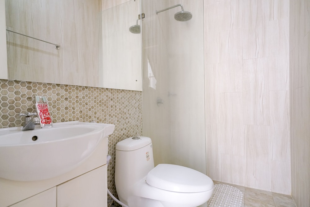 Reddoorz Premium Near Rs Pondok Indah 44/46