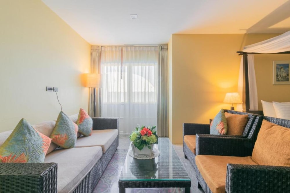 Baan Phuanda Phuket 59/79
