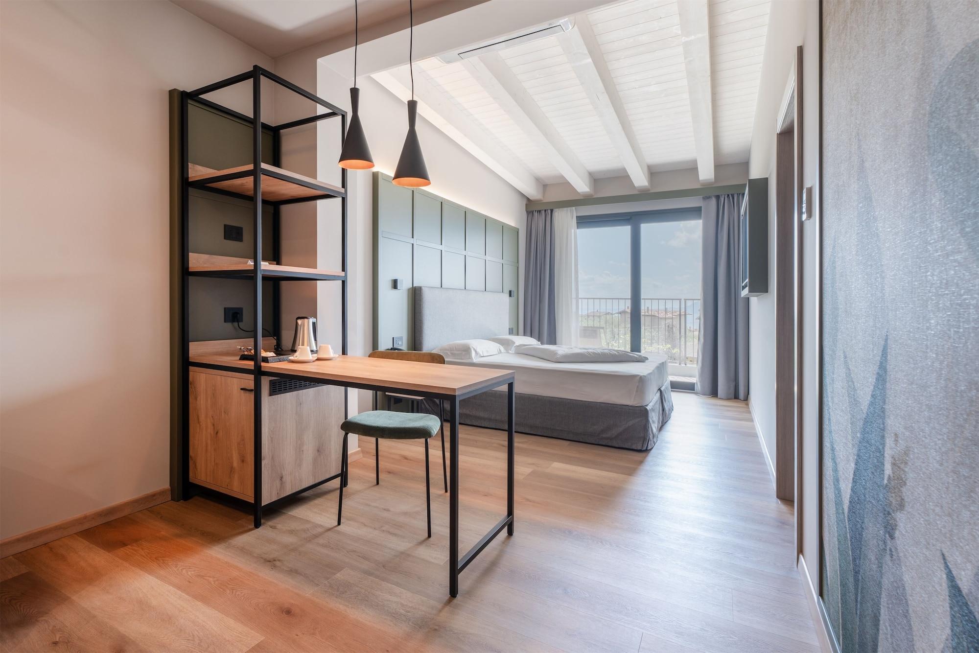 Junior Suite, Penthouse، Majestic Palace 4/8