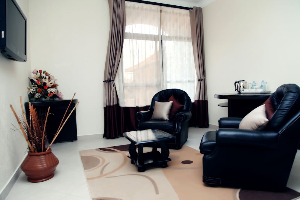 Airport View Hotel 31/50