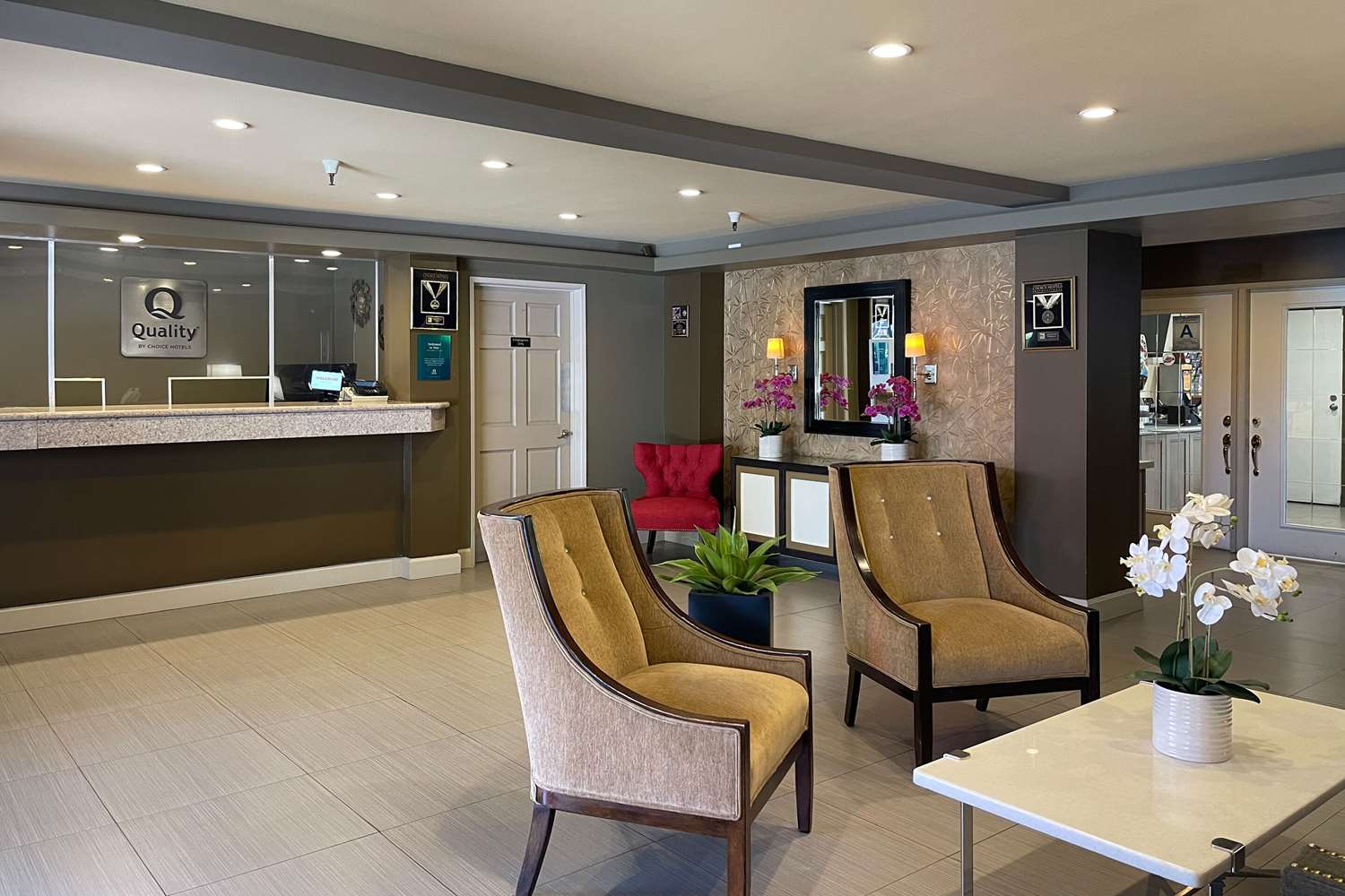 Quality Inn Ontario Airport Convention Center 9/54