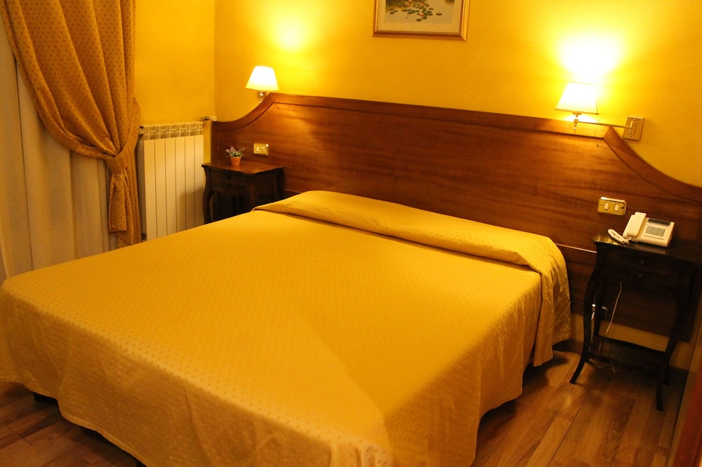 Hotel Fiori 18/59