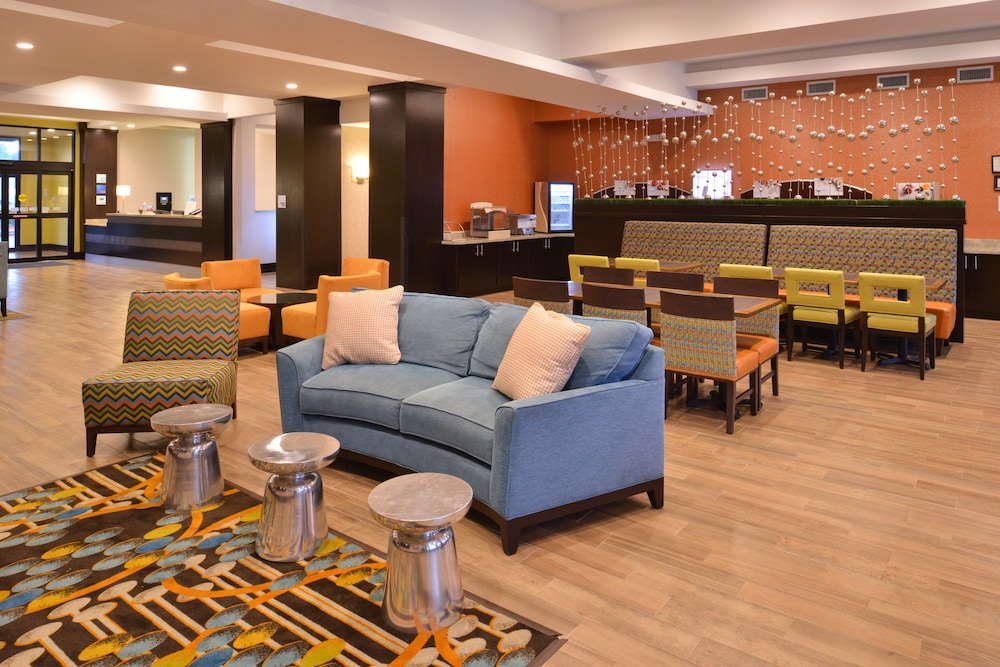 Holiday Inn Express And Suites Austin South 51/67