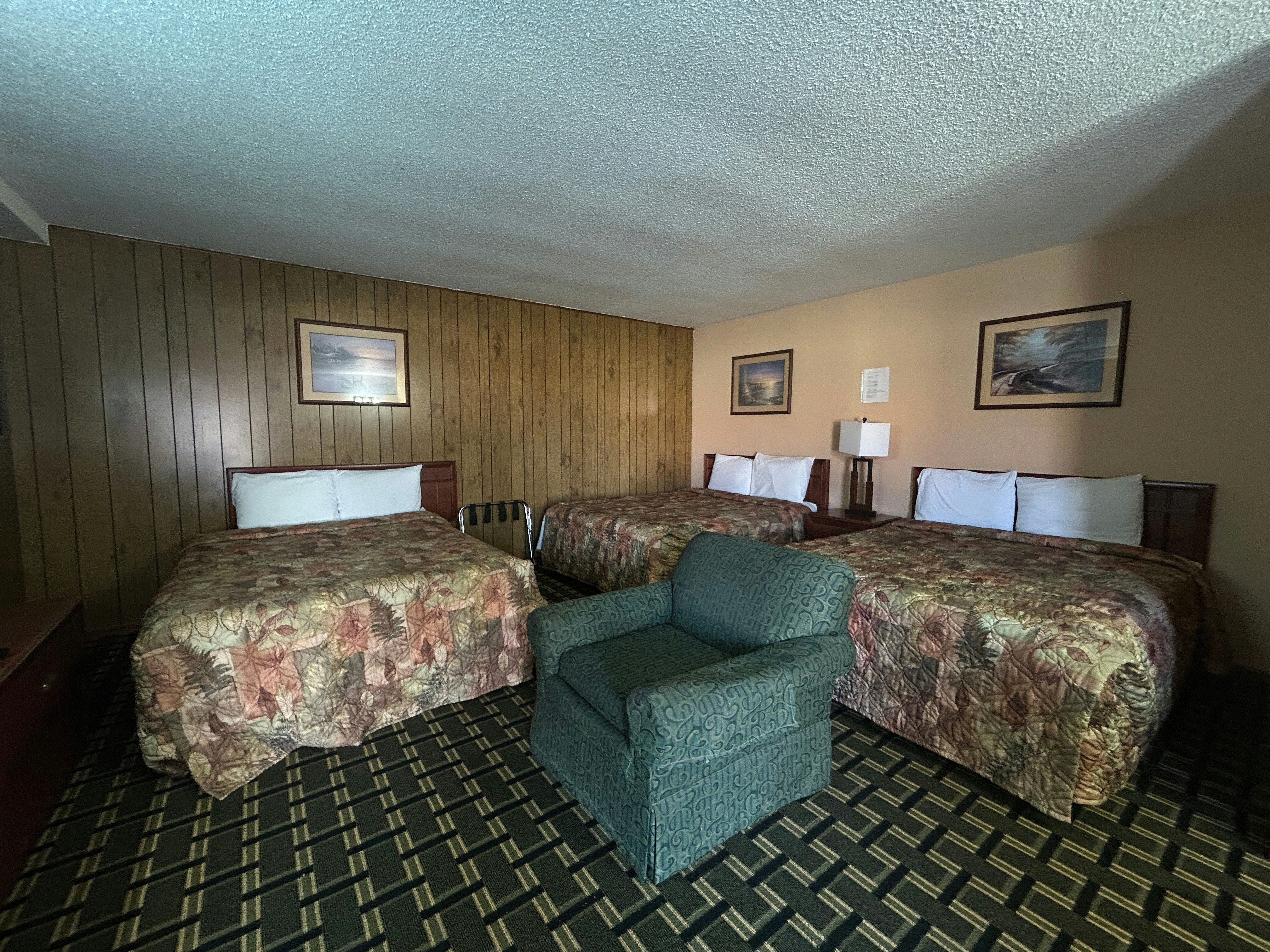 Big 12 Motel Broken Bow 28/43