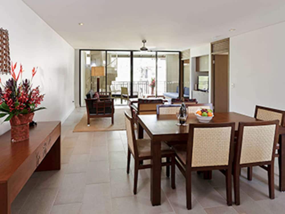 Pullman Palm Cove Sea Temple Resort and Spa 60/77